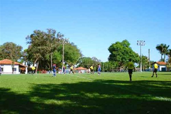 SindicarioNET - Clube de campo dos bancários abre no feriadão do